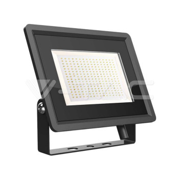 VT-49204 (6733) … LED reflektor, 200W, 4000K denní bílá, 17600lm, IP65, černé tělo (88 lm/W)