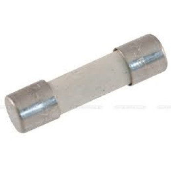  F 6,3 A 5x20 … pojistka trubičková keramická F 6,3A 250V, 5x20mm s hasivem pro stožárové svorkovnice